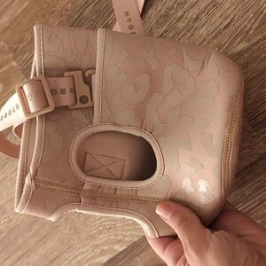 HydroJug Peach Leopard Sleeve Large New Without Package 📦